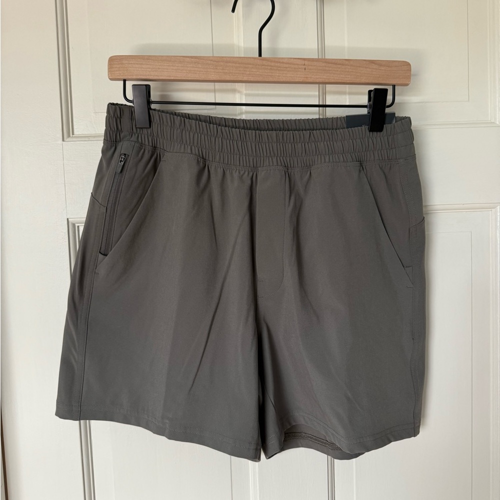 VRST all in unlined shorts 5” size S
